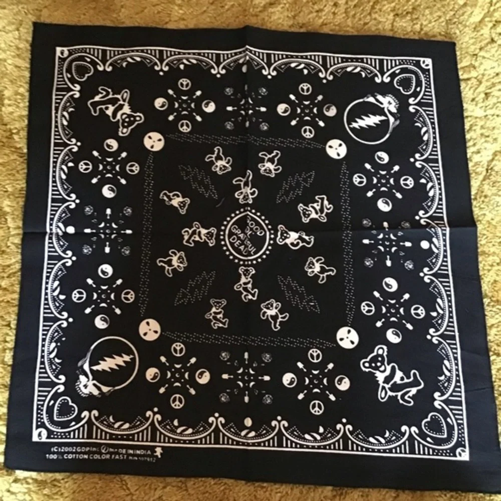 NWT Black Good old Grateful Dead bandana
